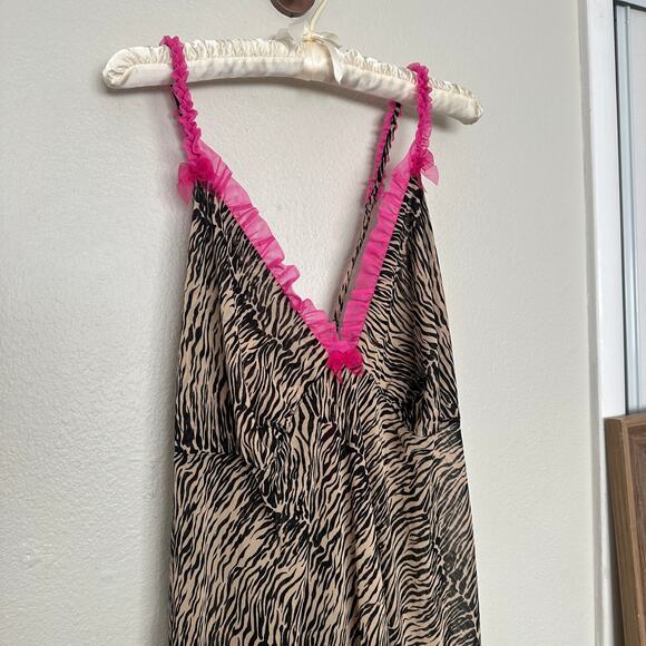 Vintage Y2K Betsey Johnson Chiffon Zebra Print Pink Ruffle Bow Chemise Babydoll - Picture 3 of 8